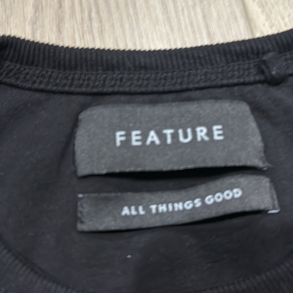 2 Men solid t-shirts (Feature brand) - Picture 7 of 8